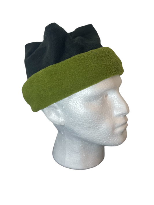 Crown Top Beanie - Black/Green